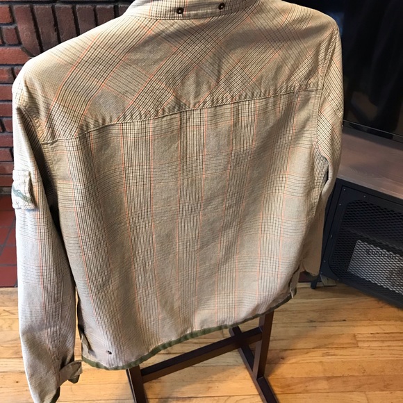 Like new Burton spring jacket size L - Picture 7 of 8